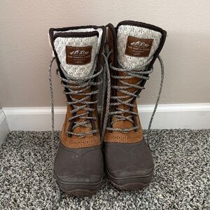 The North Face Women's Brown and Cream Winter Boots